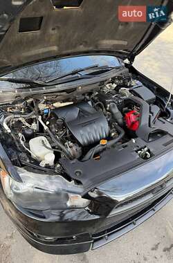 Седан Mitsubishi Lancer 2010 в 