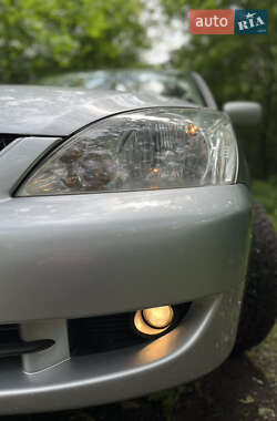 Седан Mitsubishi Lancer 2006 в 