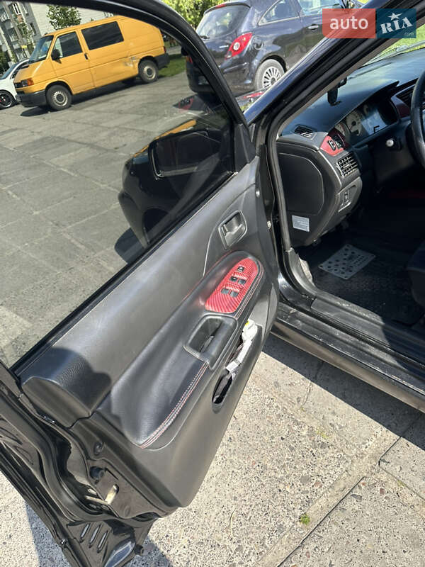 Седан Mitsubishi Lancer 2006 в Львове