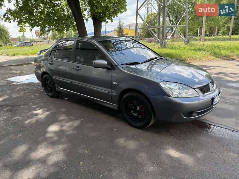 Седан Mitsubishi Lancer 2005 в Харькове