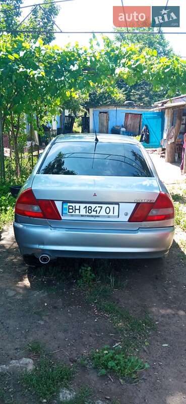 Седан Mitsubishi Lancer 1998 в Ширяево