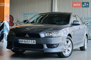 Седан Mitsubishi Lancer 2007 в Киеве
