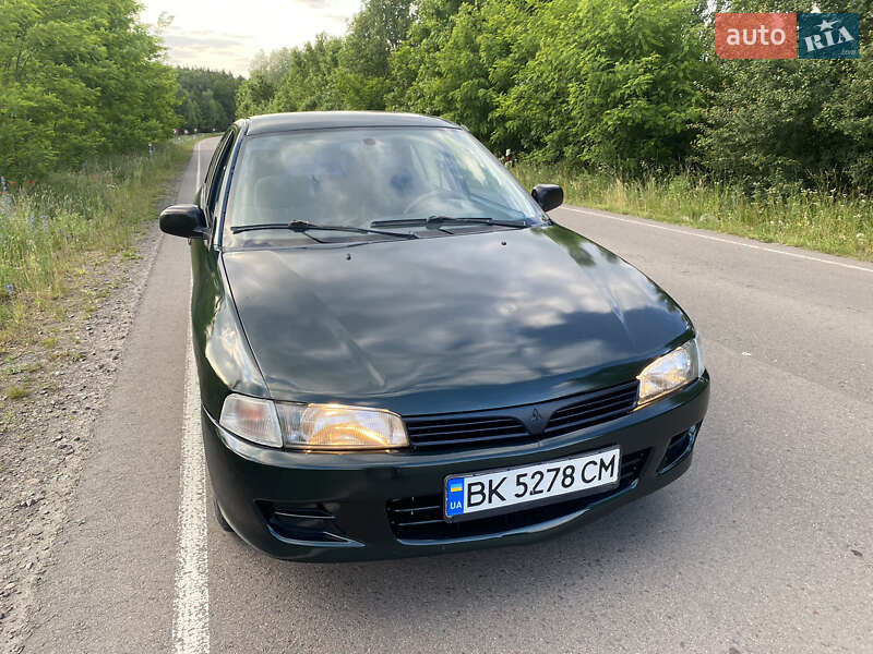 Mitsubishi Lancer 1996