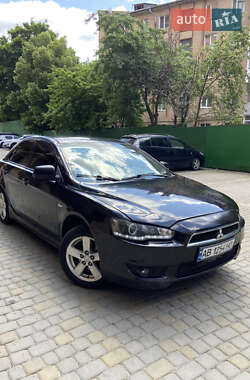 Седан Mitsubishi Lancer 2008 в Виннице