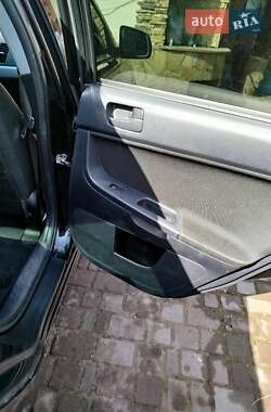 Седан Mitsubishi Lancer 2011 в 