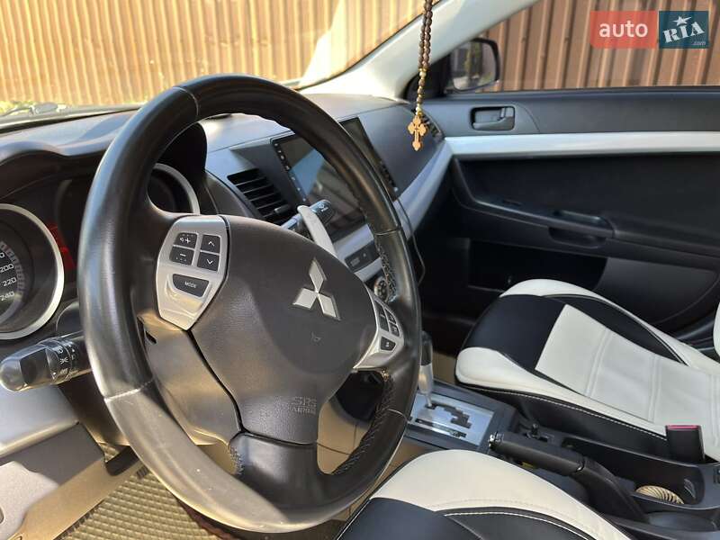 Седан Mitsubishi Lancer 2008 в Тальном