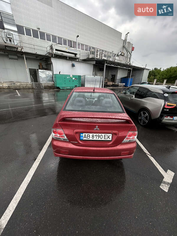 Седан Mitsubishi Lancer 2007 в Виннице