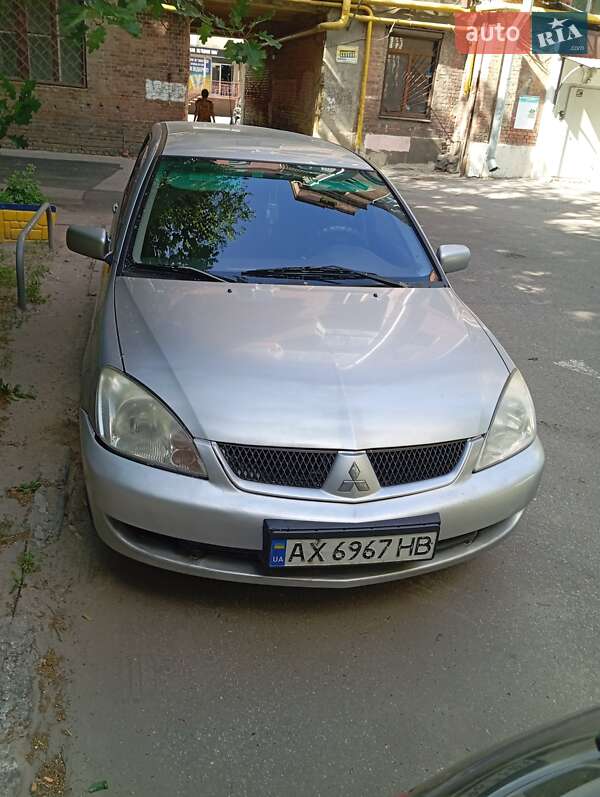 Mitsubishi Lancer 2005