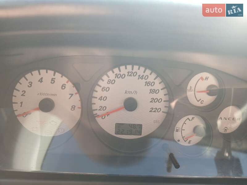 Седан Mitsubishi Lancer 2006 в Умани