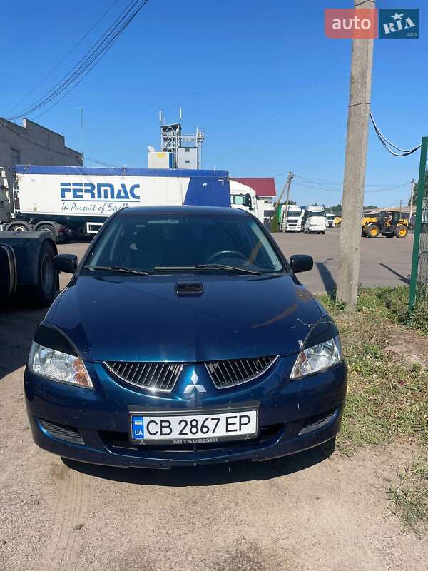 Седан Mitsubishi Lancer 2004 в 