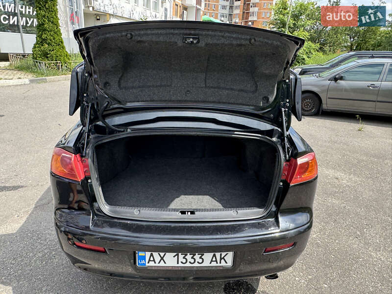 Седан Mitsubishi Lancer 2008 в Харкові