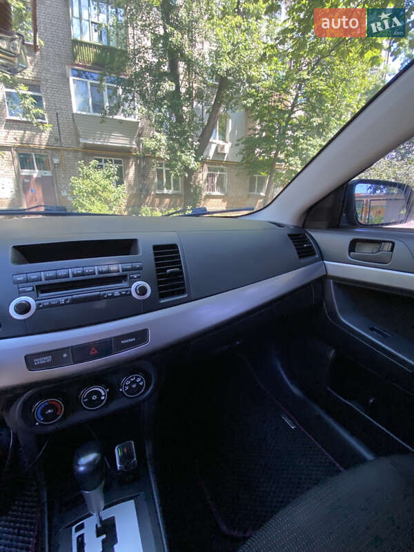 Седан Mitsubishi Lancer 2007 в Києві