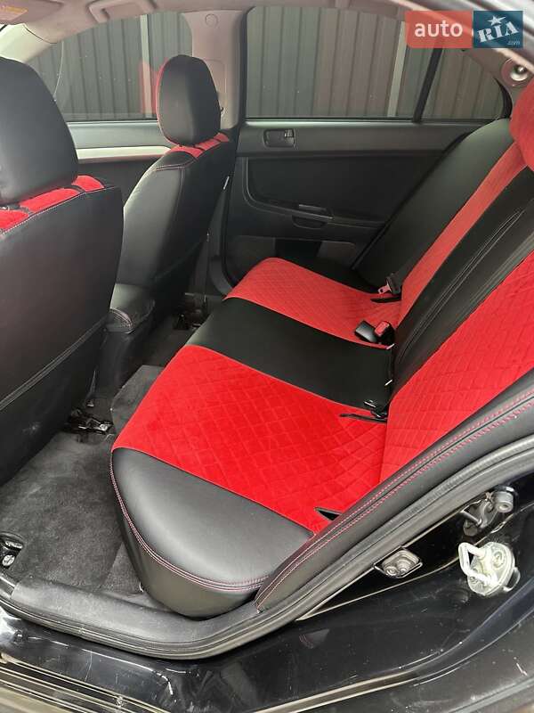 Седан Mitsubishi Lancer 2008 в Запорожье