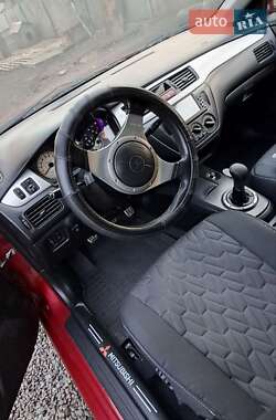 Седан Mitsubishi Lancer 2004 в 
