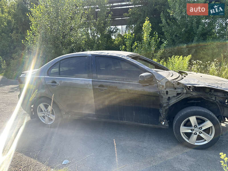 Седан Mitsubishi Lancer 2008 в Киеве