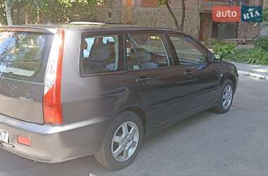 Универсал Mitsubishi Lancer 2004 в 