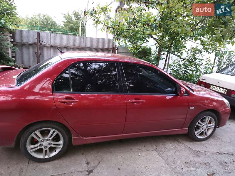 Седан Mitsubishi Lancer 2004 в Сумах