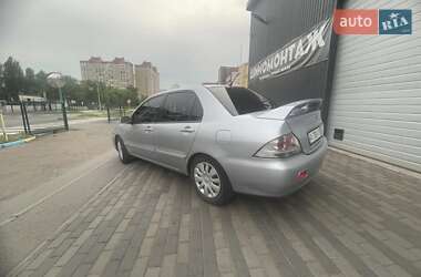 Седан Mitsubishi Lancer 2005 в 