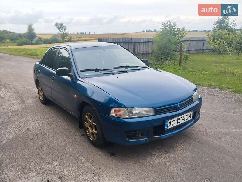 Mitsubishi Lancer 1996