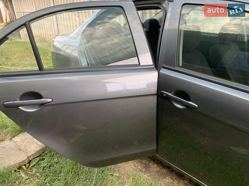 Седан Mitsubishi Lancer 2011 в Балте
