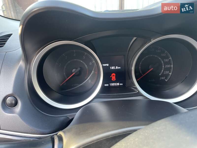Седан Mitsubishi Lancer 2012 в Кобеляках