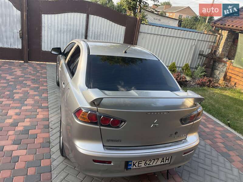 Седан Mitsubishi Lancer 2012 в Кобеляках