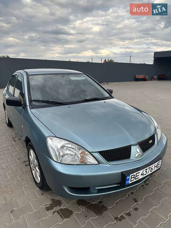 Седан Mitsubishi Lancer 2007 в Доманевке