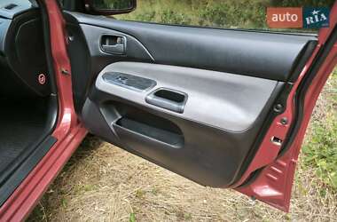 Седан Mitsubishi Lancer 2004 в 