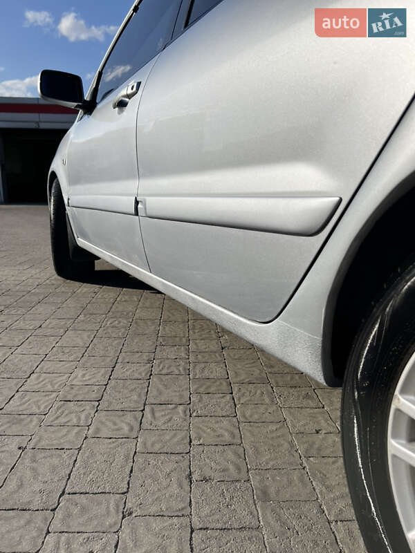 Седан Mitsubishi Lancer 2008 в Кривому Розі
