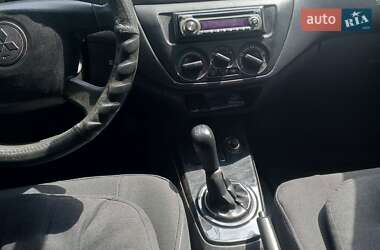 Седан Mitsubishi Lancer 2005 в 
