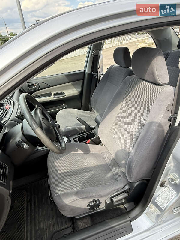 Седан Mitsubishi Lancer 2003 в Киеве