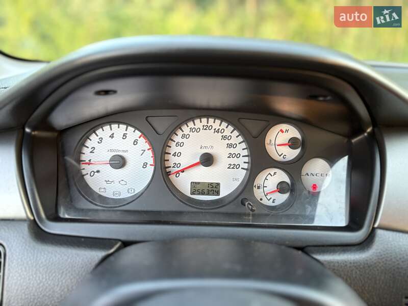 Седан Mitsubishi Lancer 2008 в Львові