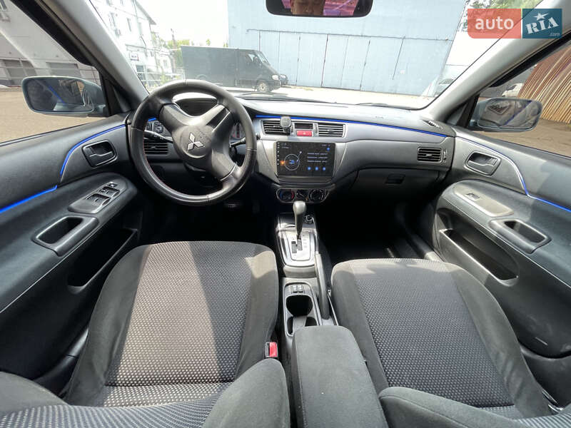 Седан Mitsubishi Lancer 2008 в Києві