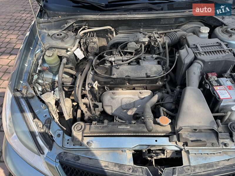 Седан Mitsubishi Lancer 2008 в Львове