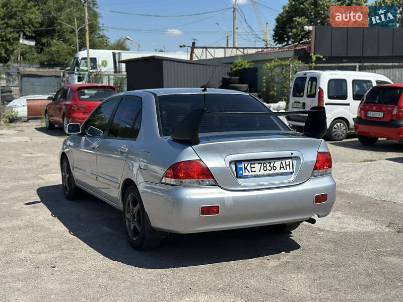 Седан Mitsubishi Lancer 2007 в Днепре