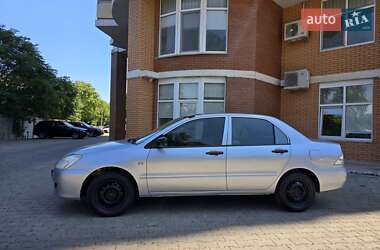 Седан Mitsubishi Lancer 2004 в 