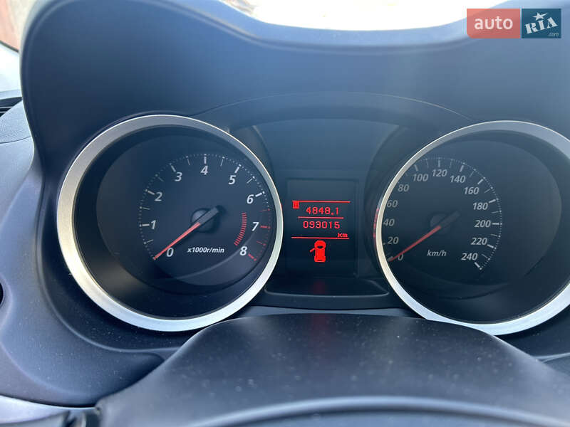 Хэтчбек Mitsubishi Lancer 2011 в Николаеве
