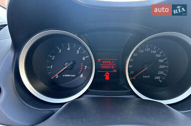 Хэтчбек Mitsubishi Lancer 2011 в 