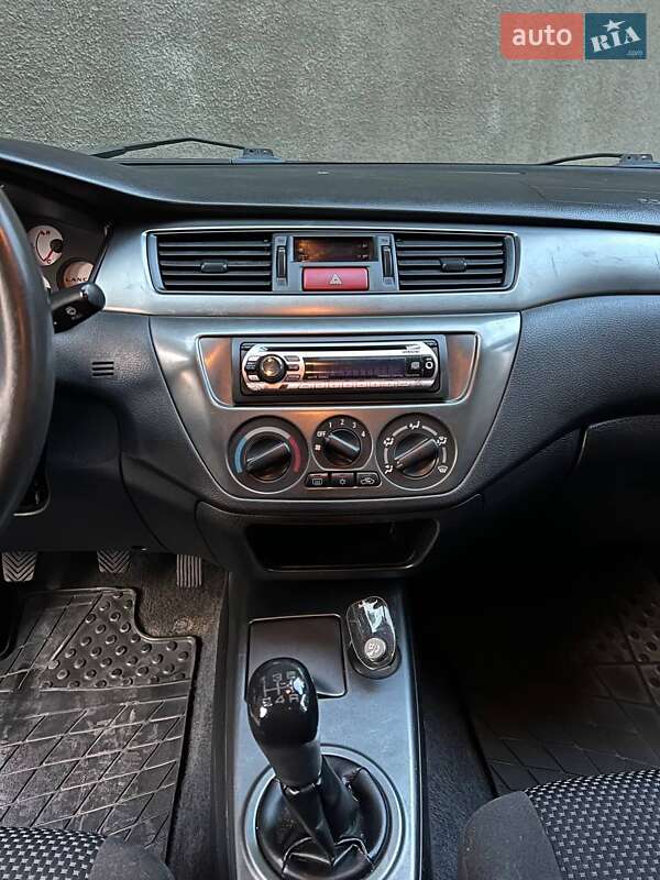 Седан Mitsubishi Lancer 2007 в Тернополе