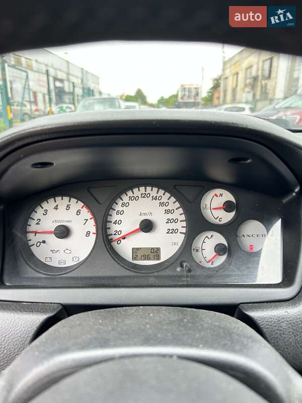 Седан Mitsubishi Lancer 2008 в Сумах