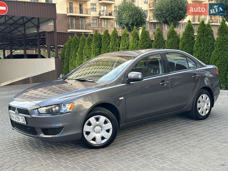 Седан Mitsubishi Lancer 2009 в Одессе