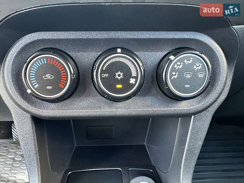 Седан Mitsubishi Lancer 2009 в Одессе