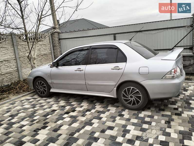 Седан Mitsubishi Lancer 2006 в Житомирі