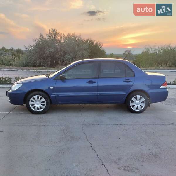 Седан Mitsubishi Lancer 2006 в Новой Одессе