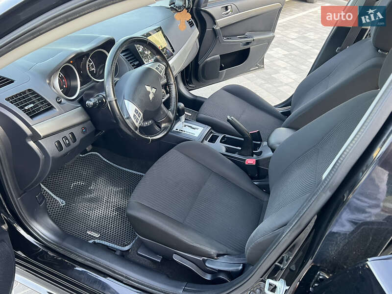 Седан Mitsubishi Lancer 2015 в Вінниці