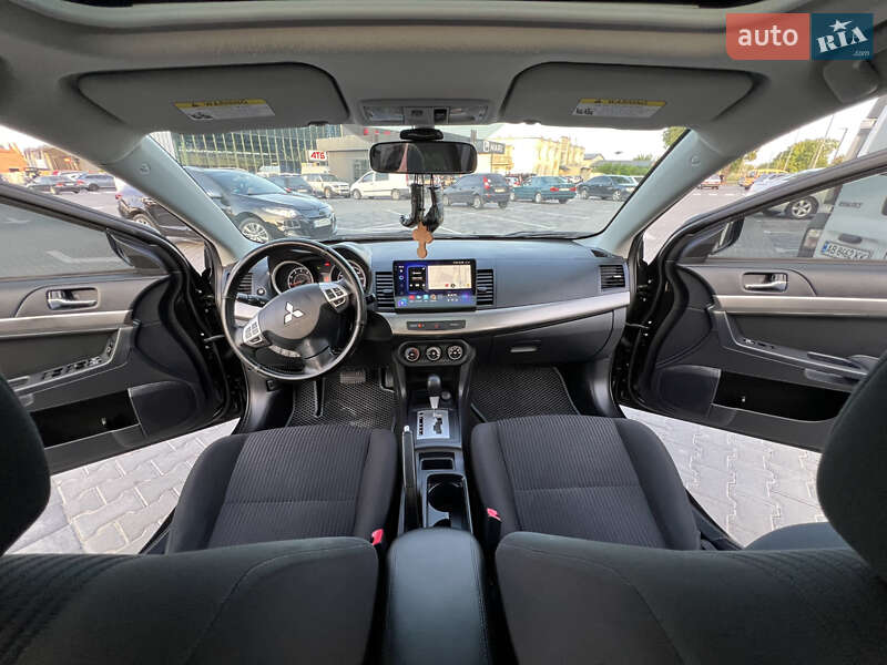 Седан Mitsubishi Lancer 2015 в Вінниці