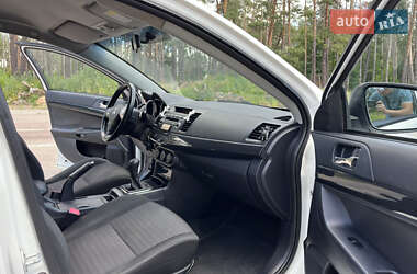 Седан Mitsubishi Lancer 2012 в 