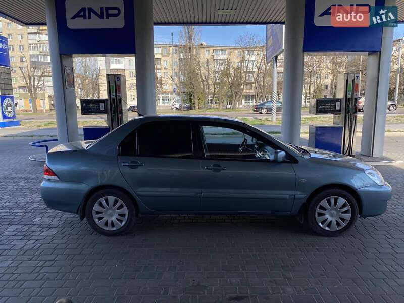 Седан Mitsubishi Lancer 2008 в Миколаєві