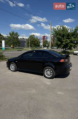 Седан Mitsubishi Lancer 2011 в 