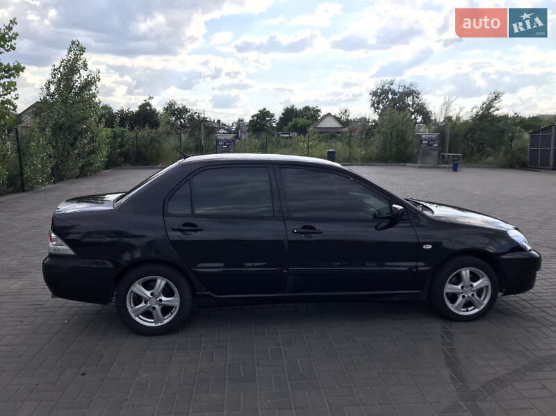 Седан Mitsubishi Lancer 2006 в Дніпрі